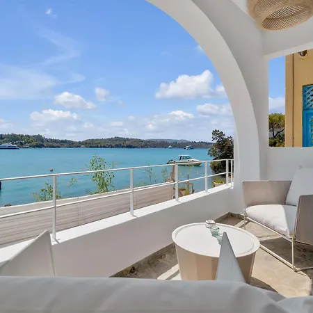 Kavouraki & Apartman *