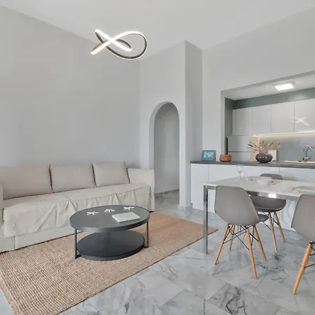 Kavouraki & Apartman Pórto Héli