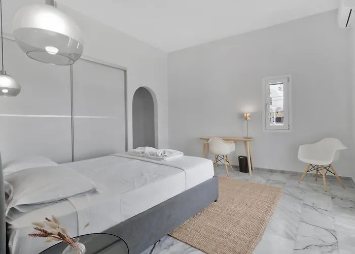 Kavouraki & Appartement Porto Cheli